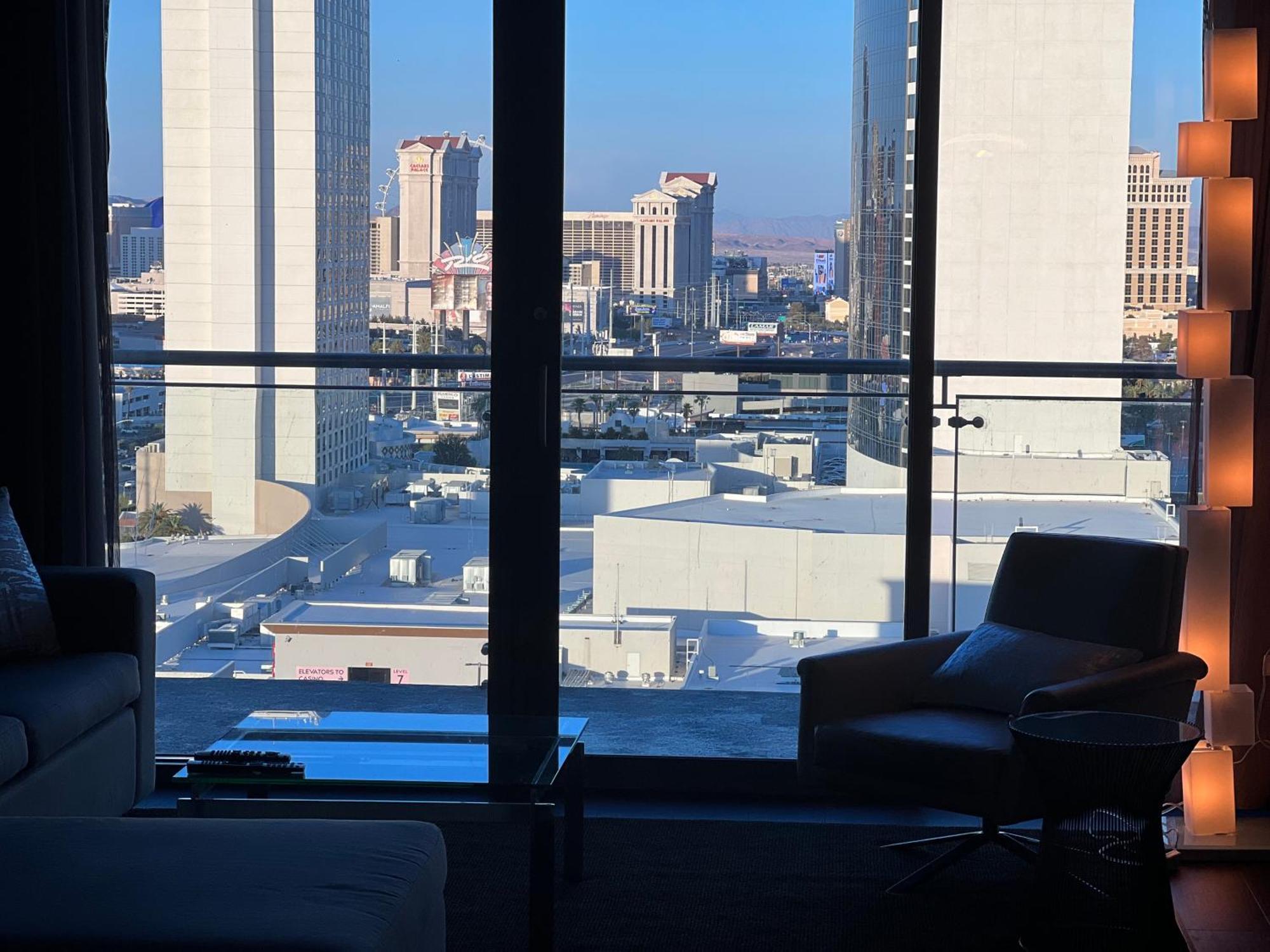 Luxe Condo Balcony Strip View Free Parking Las Vegas