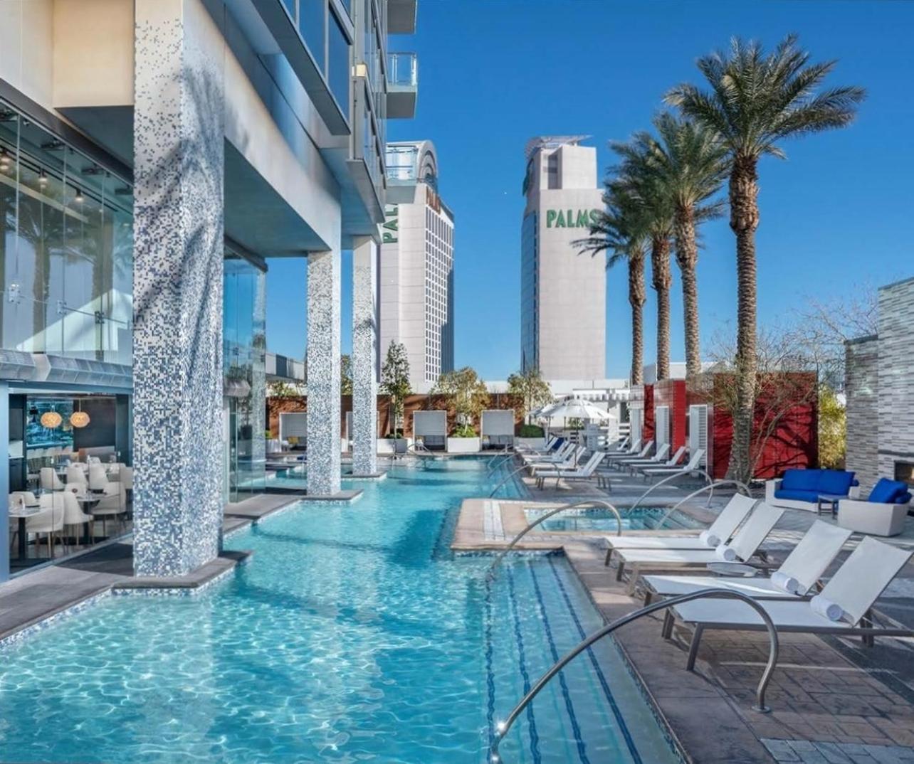 Luxe Condo Balcony Strip View Free Parking Las Vegas